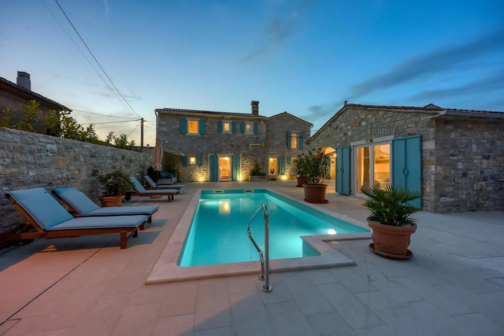 Villa 4 Flowers Selina 0*,  Croatia